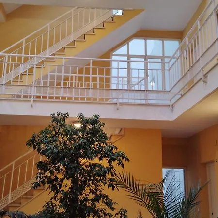Centrico Y Amplio Con Todas Comodidades Apartment Seville