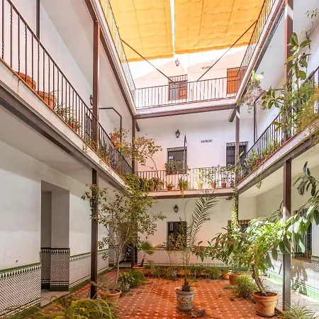 Sagunto Séville