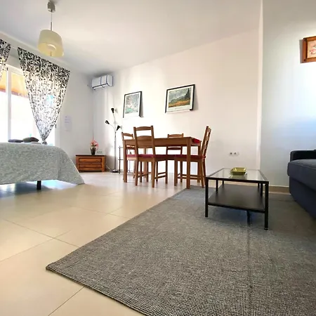 Casa Parras Basilica Homestay Seville