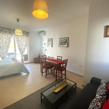 Homestay Casa Parras Basilica *
