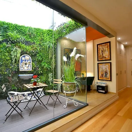 Classic And Luxury- 2bd 2bth- Sierpes 아파트