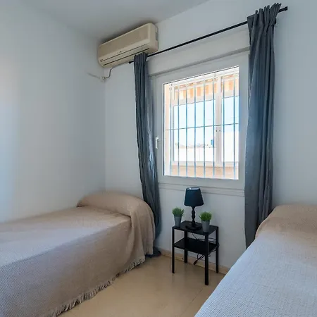 Apartment Piso Familiar Virgen Del Rocio