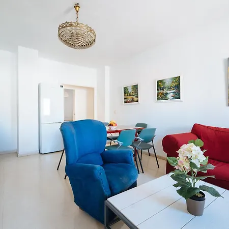 Apartment Piso Familiar Virgen Del Rocio Seville