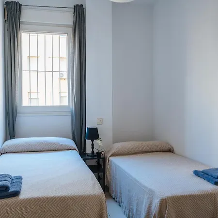Piso Familiar Virgen Del Rocio Apartment