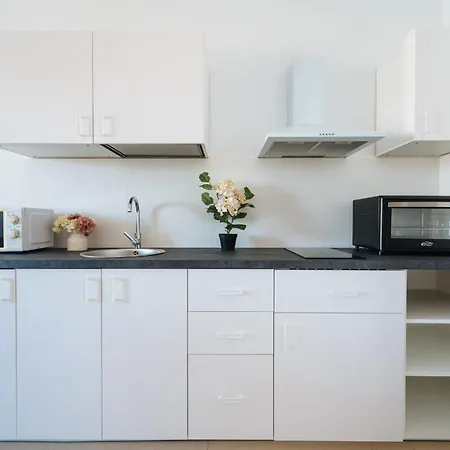 Piso Familiar Virgen Del Rocio Apartment Seville