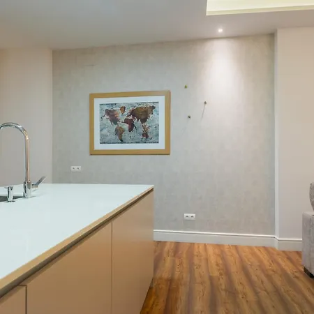 Centro Luxe 3 Apartment