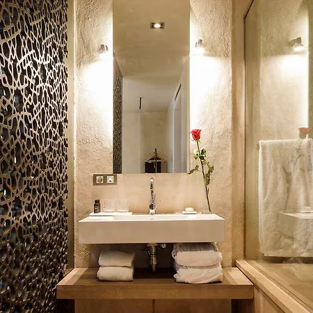 Mercer Eme Cathedral Hotel Seville