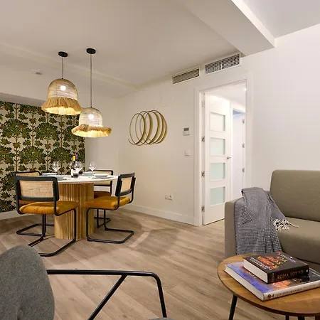 Casa Pizarro, By Homing U Hotel apartamentowy
