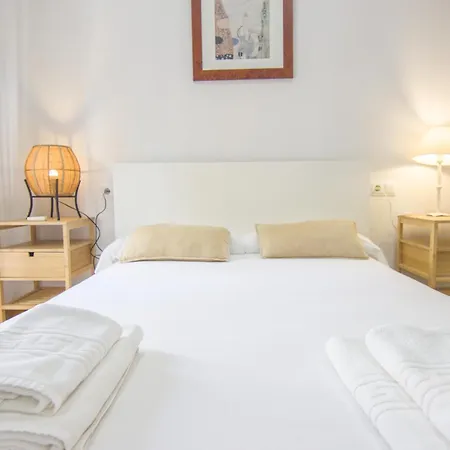 Rentalsevilla Cuna Apartment