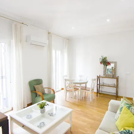 Rentalsevilla Cuna Apartment
