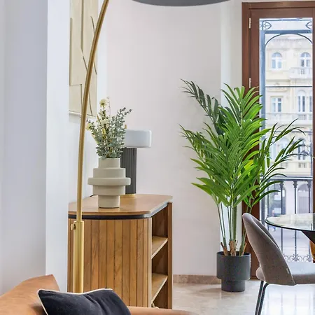 Apartamento Lujoso En Casco Antiguo De *