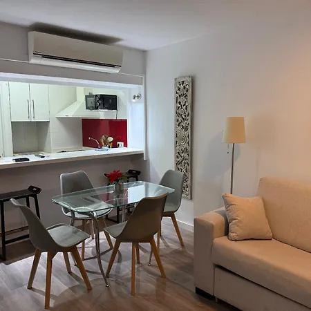 Estudios Placentines * Seville