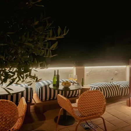 Lirium Casa Patio Guest house