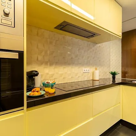 C2 With Terrace In The Arenal, Cathedral Apartment Seville