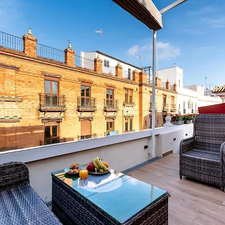 C2 With Terrace In The Arenal, Cathedral Apartment