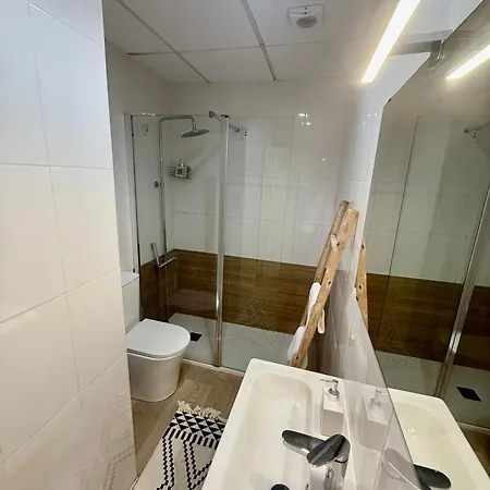 Pikis Center Apartament Sewilla