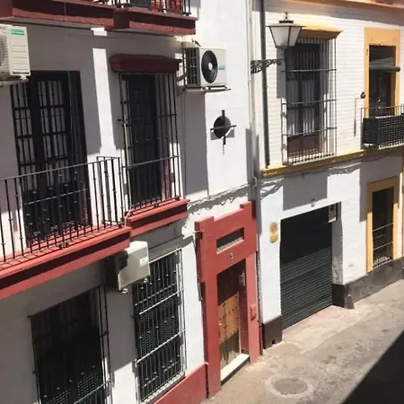Faroles. Lovely And Peaceful Flat Centre Apartment Seville