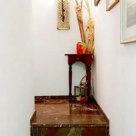 Apartment Faroles. Lovely And Peaceful Flat Centre Seville