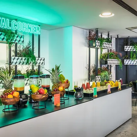 Hotel Barcelo Renacimiento 5*