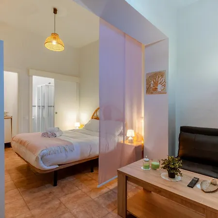 Estudio Ideal Parejas En Triana! Apartment
