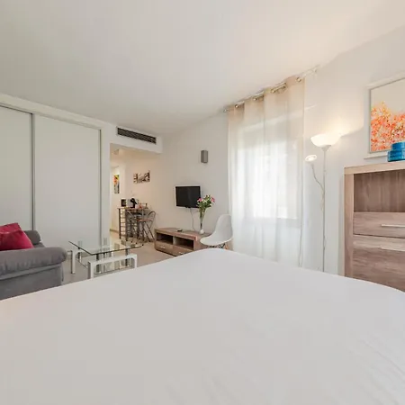 Apartment Resit Seville