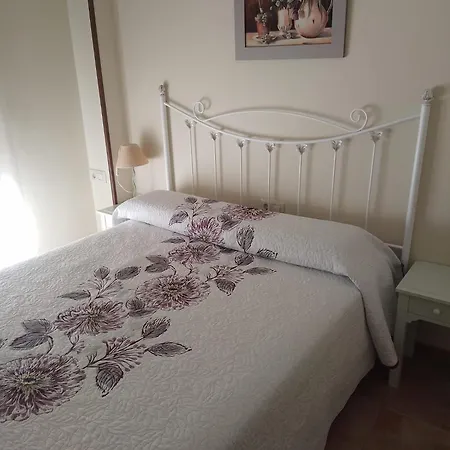 Individual O Doble En Triana Homestay