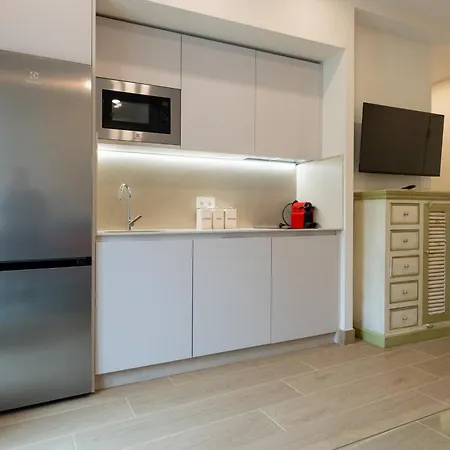 Fantastico Plaza Del Salvador Apartment