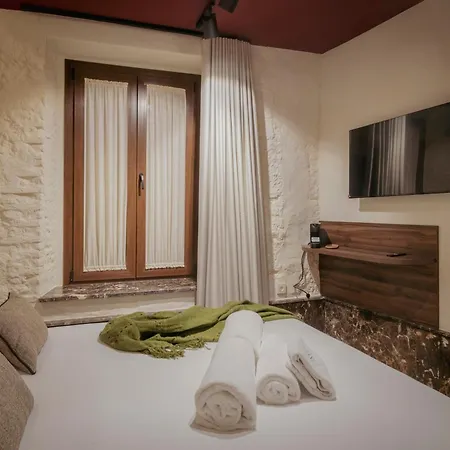 Lirium Casa Patio Guest house