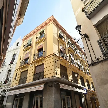 Centro Luxe 3 Apartment *