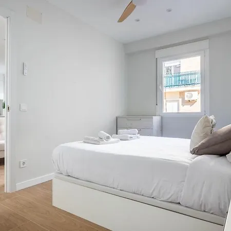 Apartment Bright Near Seville's Historic Center