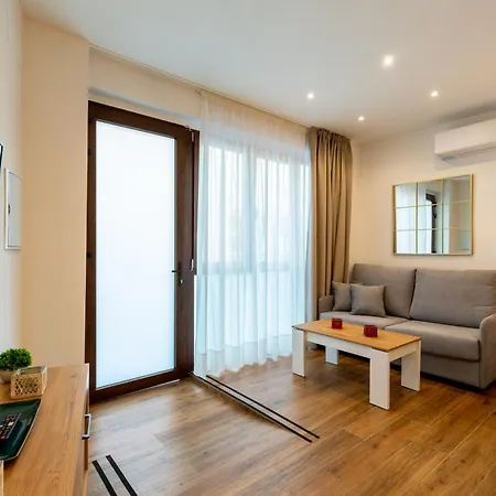 Estudio Levies 1 Bis By Thegoodtourist