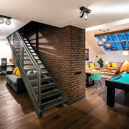 Appartement 4 Bedrooms Casco Antiguo Séville