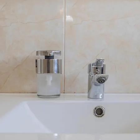 Apartment Perfect Getaway In Triana - 15m Walk Giralda Seville