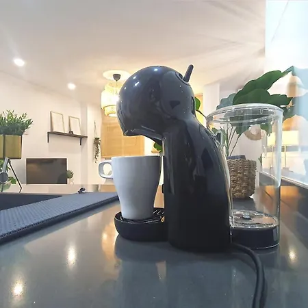 5 De 2 Y Metro Apartamento