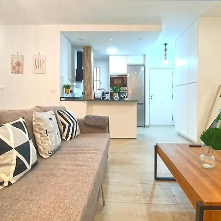 5 De 2 Y Metro Apartamento Sevilla