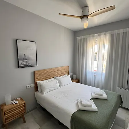 Casa De La Columna, Triana Apartment
