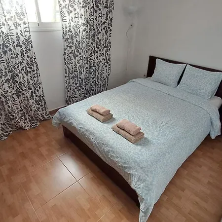 Homestay Casa Parras Basilica Seville