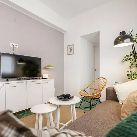 Apartamento Giralda Sevilla Feria 3 Dormitorios *