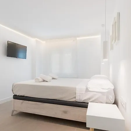 Апартаменты Buhaira Suites, Free Parking And Subway *