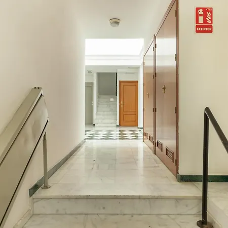 Isg La Florida Apartment