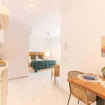 Isg La Florida Apartment