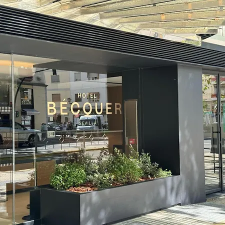 Hotel Becquer