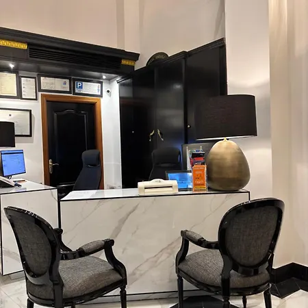 Adriano Boutique Hotel