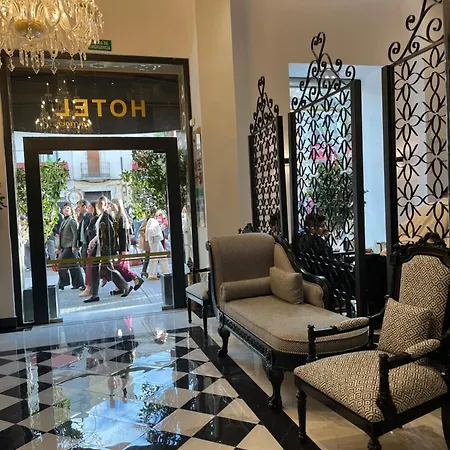 Adriano Boutique 3*
