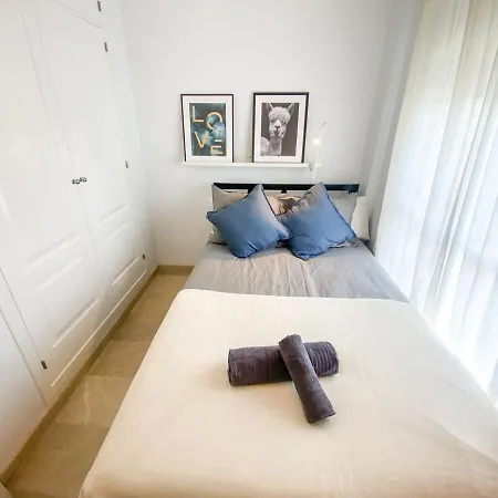 Villa With Private Swimming Pool In Seville