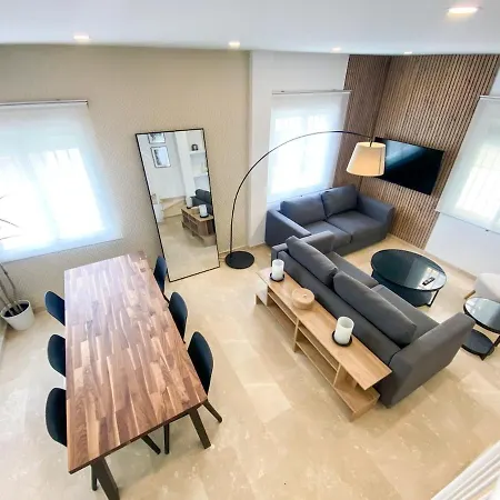 Villa With Private Swimming Pool In *
