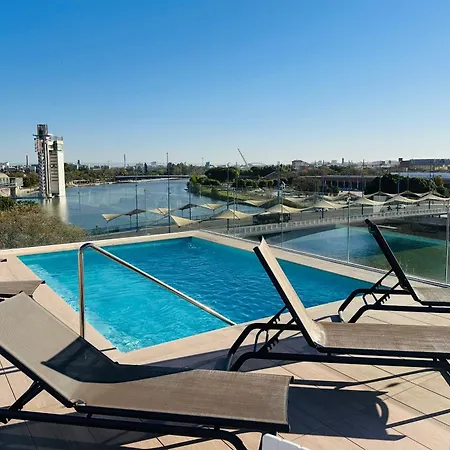 Hotel Ribera De Triana 4*