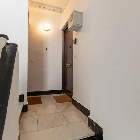 2 Bedroom Virgen De Begona Apartment