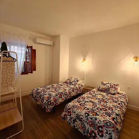 Centro Sevilla, El Arenal *