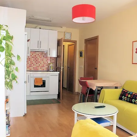 Verde, Tranquilo, 2 D, Parking Opcional Apartamento